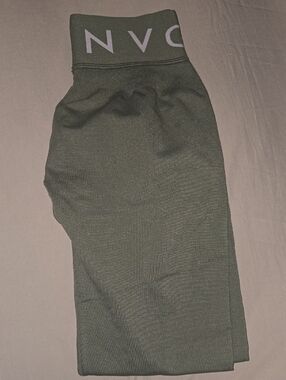 NVGTN High-Waist Olive Green Leggings with Logo Waistband